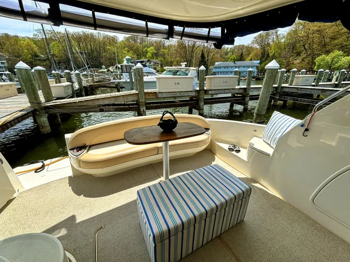 Saoirse Yacht Photos Pics 2011 Meridian 441 Sedan yacht interior with seating, table, and marina view.