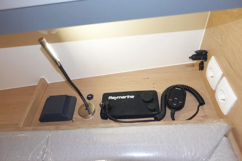  Yacht Photos Pics Ray marine nav