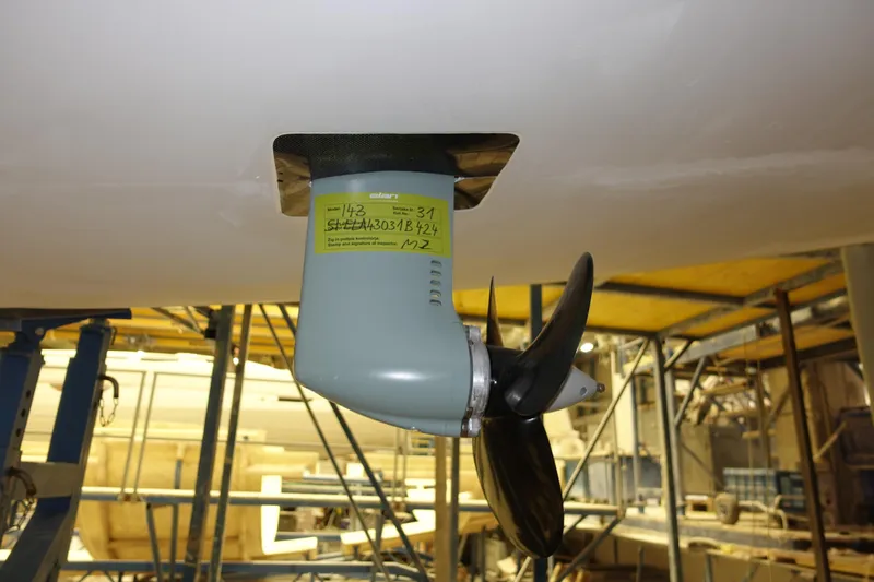  Yacht Photos Pics Sail Drive