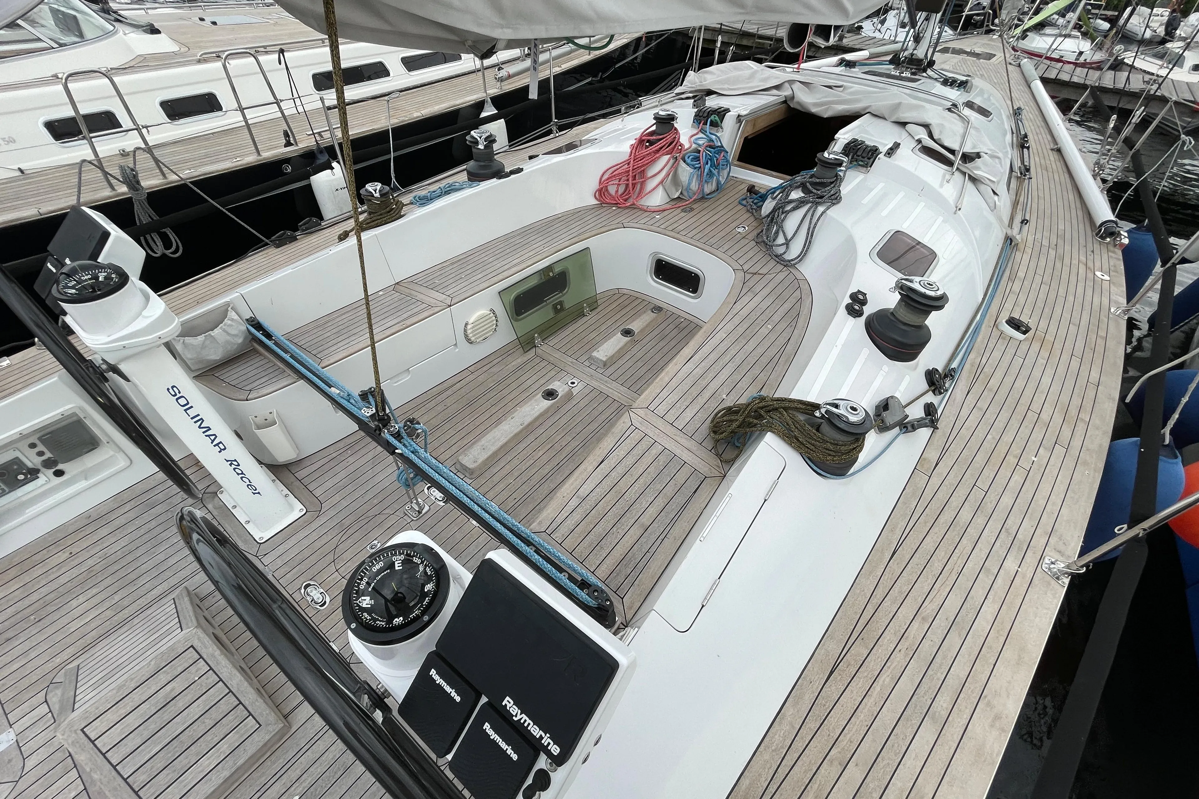 Sleek 2005 Comet 45 S sailboat deck with modern rigging and spacious layout.