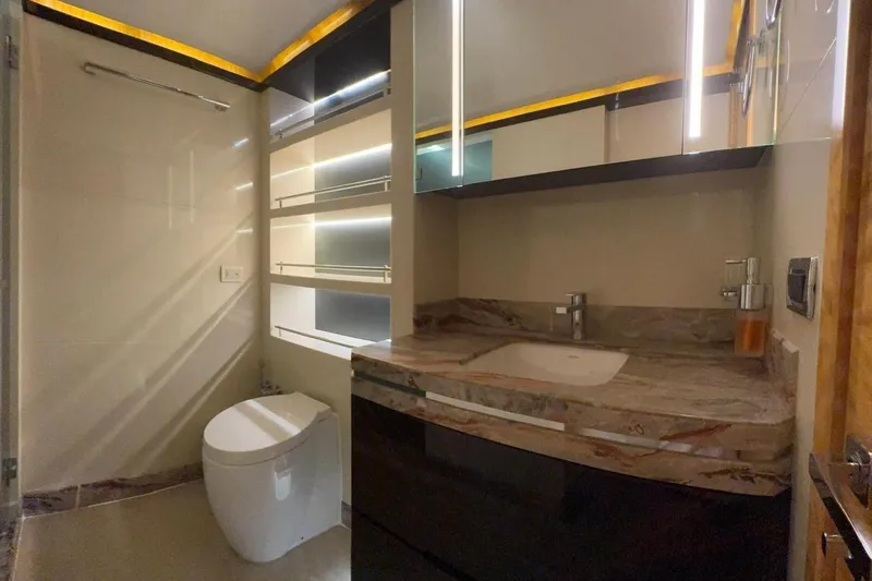 Elza Of London Yacht Photos Pics Luxurious bathroom in 2015 Majesty 122 yacht with modern fixtures and elegant design.