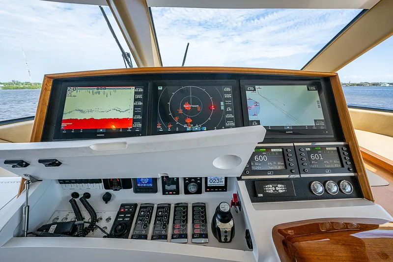 Boobah Yacht Photos Pics Control panel of 2017 F&S Custom Express Sportfish with navigation screens and instruments.