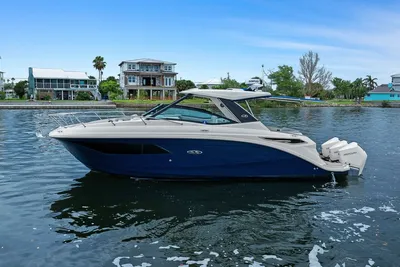 Sea Ray Sundancer 320 Outboard