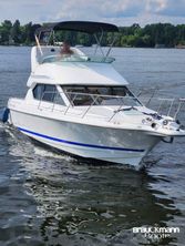 2000 Bayliner 2858