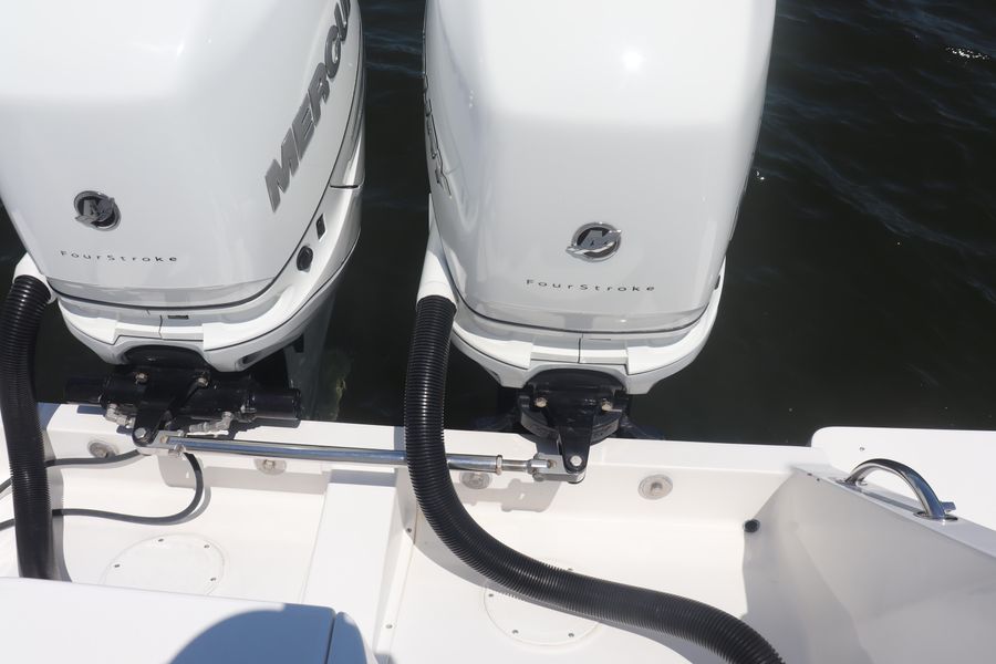 2007 Intrepid 350