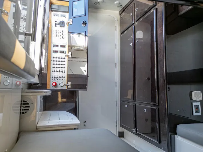 Three M's Yacht Photos Pics 