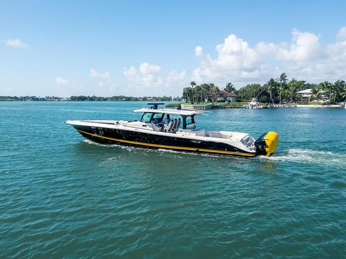 Three M's Yacht Photos Pics 