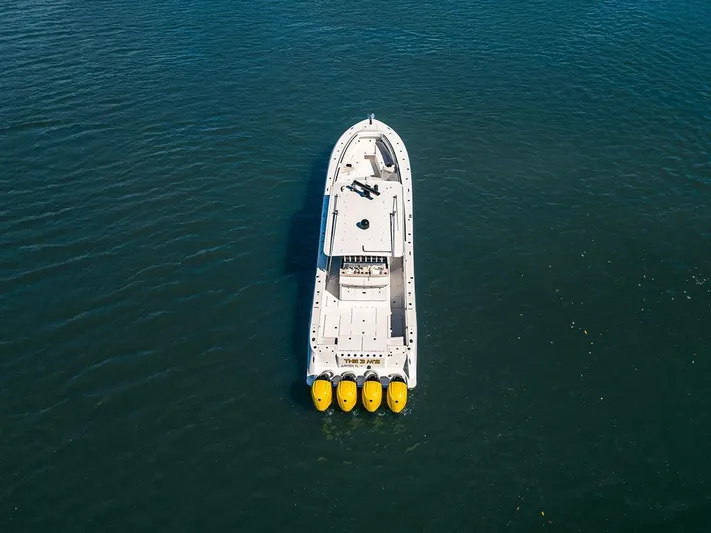 Three M's Yacht Photos Pics 