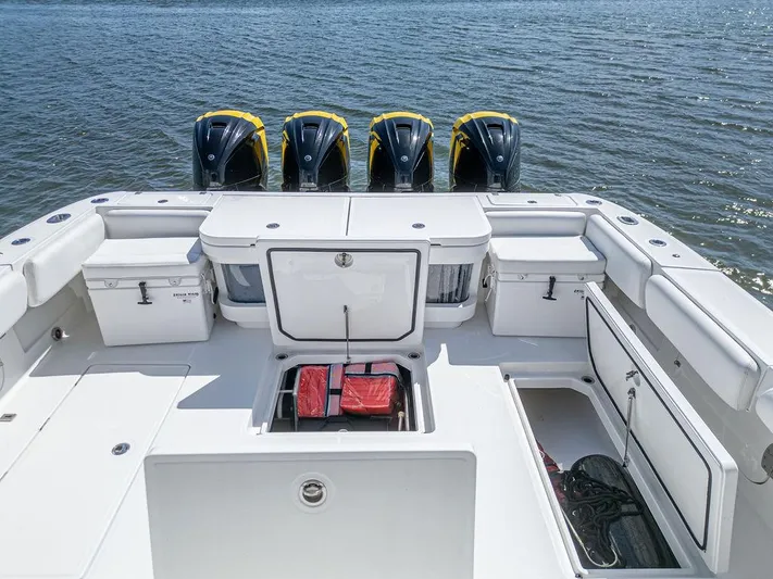 Three M's Yacht Photos Pics 