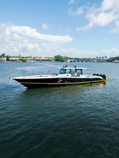 Three M's Yacht Photos Pics 