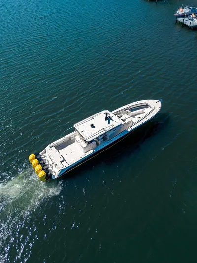 Three M's Yacht Photos Pics 