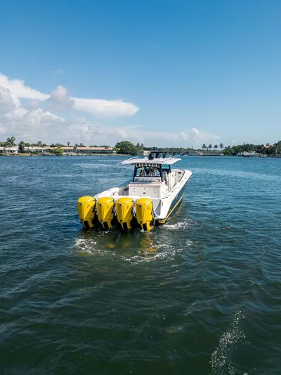 Three M's Yacht Photos Pics 