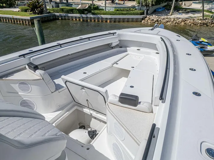 Three M's Yacht Photos Pics 