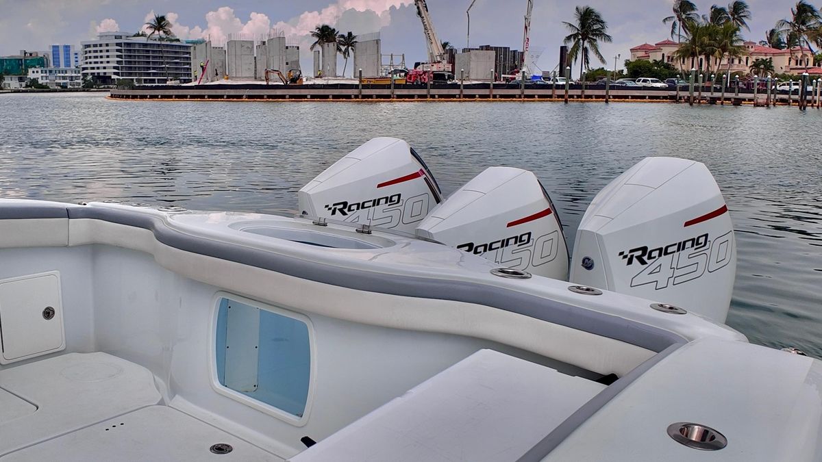 2022 Yellowfin 42 