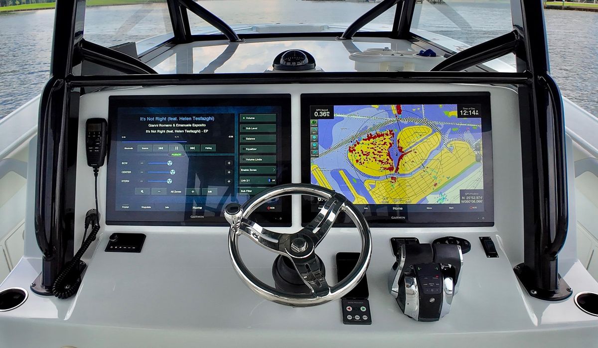 2022 Yellowfin 42 