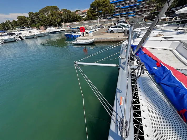 C1011 Yacht Photos Pics 