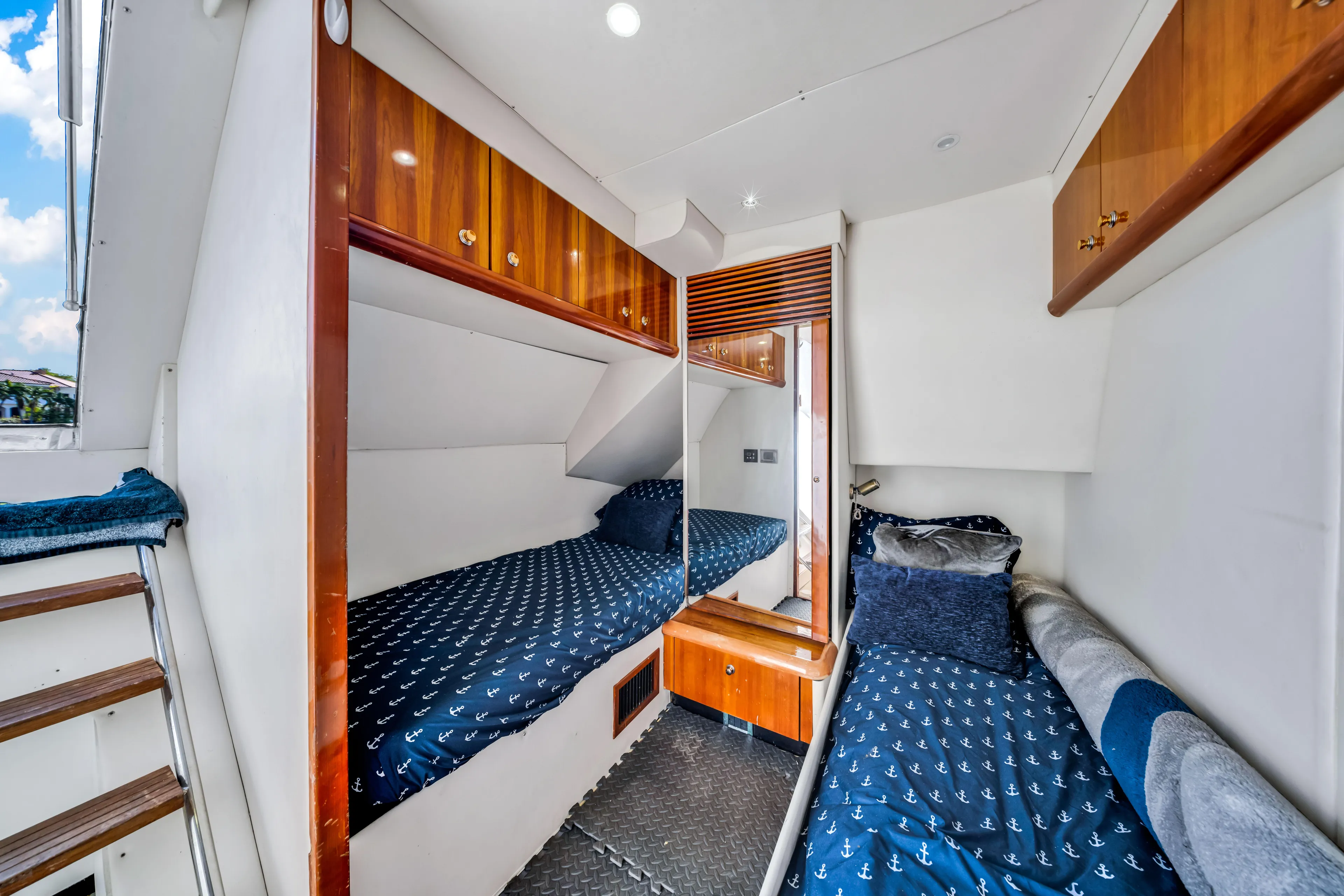 So What Who Cares Yacht Photos Pics 