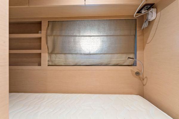 2018 Monte Carlo Yachts 70 