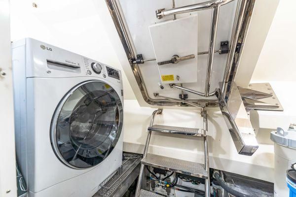 2018 Monte Carlo Yachts 70 