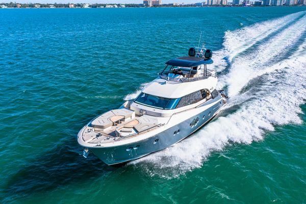 2018 Monte Carlo Yachts 70 