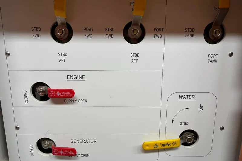 Boojum Yacht Photos Pics 