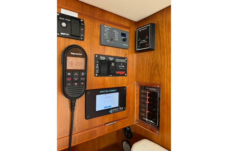 Boojum Yacht Photos Pics 