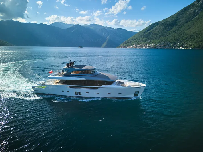 Sanlorenzo Sx88 Yacht Photos Pics 