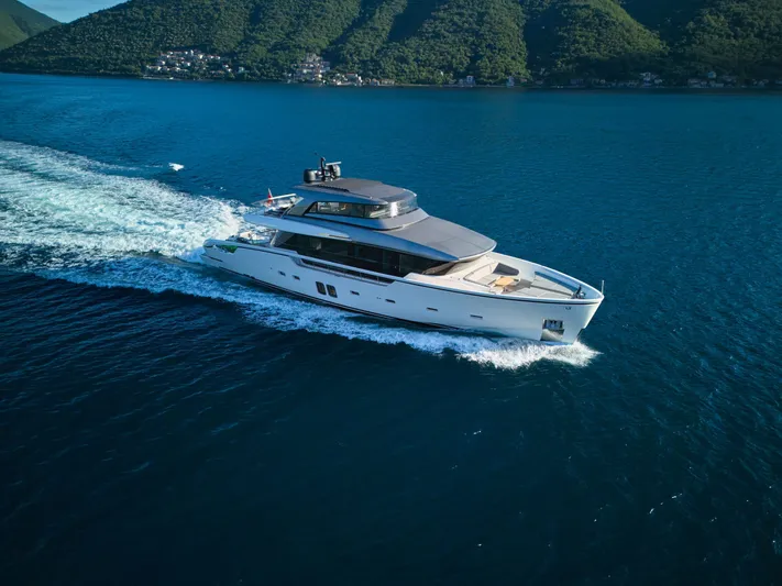 Sanlorenzo Sx88 Yacht Photos Pics 