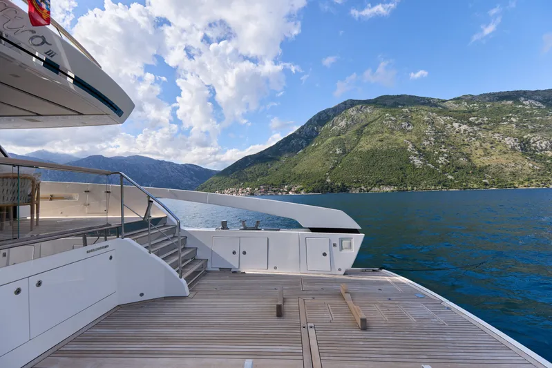 Sanlorenzo Sx88 Yacht Photos Pics 