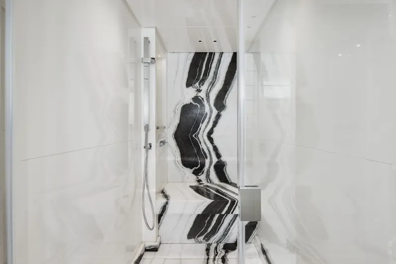 Sanlorenzo Sx88 Yacht Photos Pics 