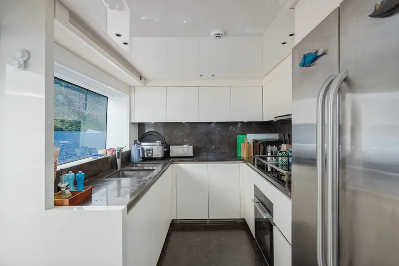 Sanlorenzo Sx88 Yacht Photos Pics 