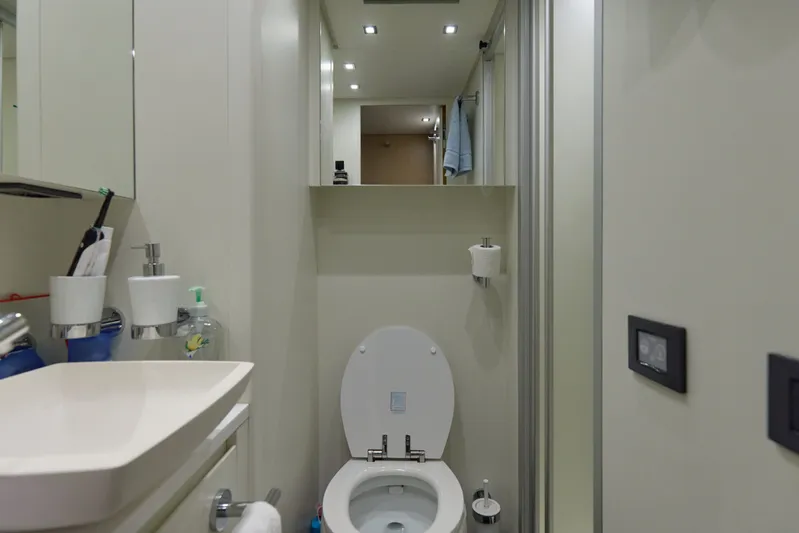 Sanlorenzo Sx88 Yacht Photos Pics 