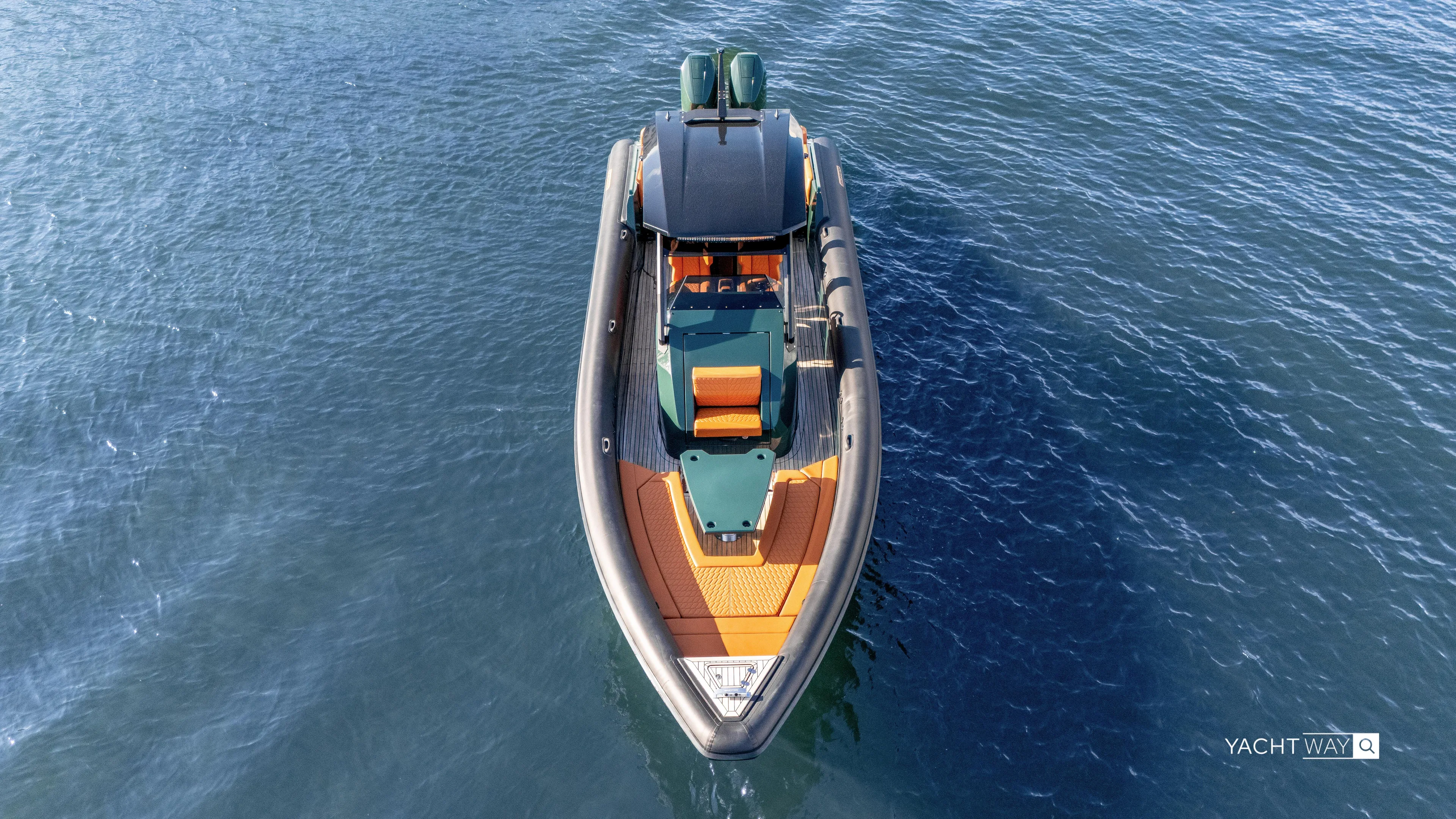 New 2025 Skipper 38 Twin 400 V10 Yacht Photos Pics Aerial view of 2025 Skipper-BSK 38 boat on calm water.