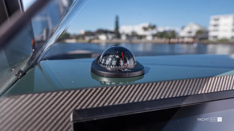 New 2025 Skipper 38 Twin 400 V10 Yacht Photos Pics 