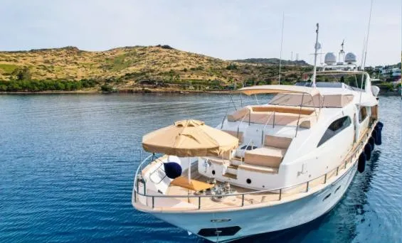  Yacht Photos Pics Falcon 102