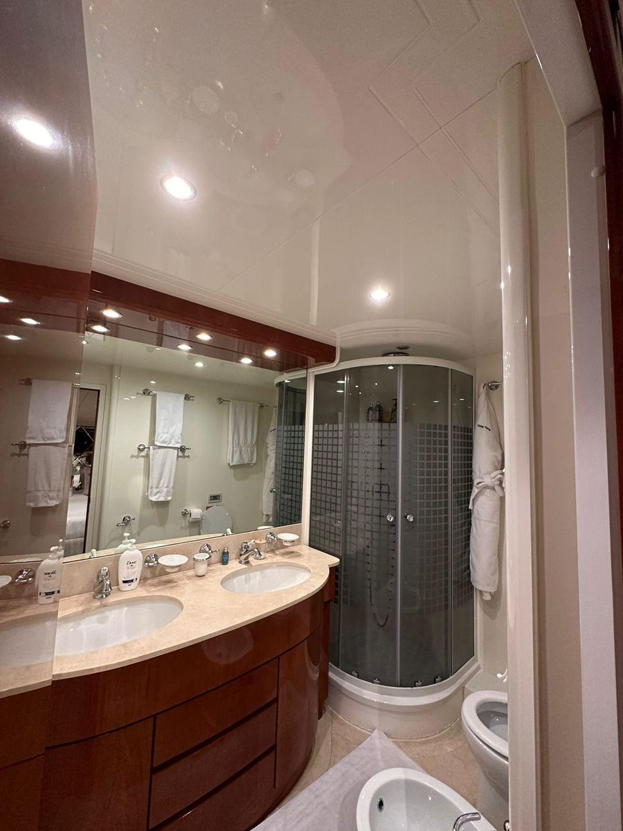 2007 Falcon 103 