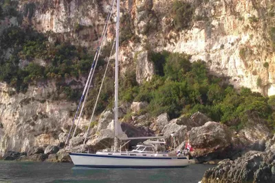 Hallberg-Rassy 43