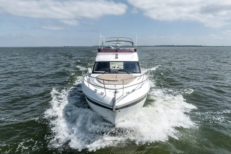 F45 Yacht Photos Pics 