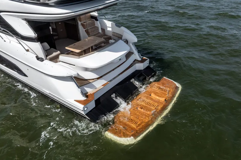 F45 Yacht Photos Pics 