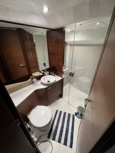 F45 Yacht Photos Pics 