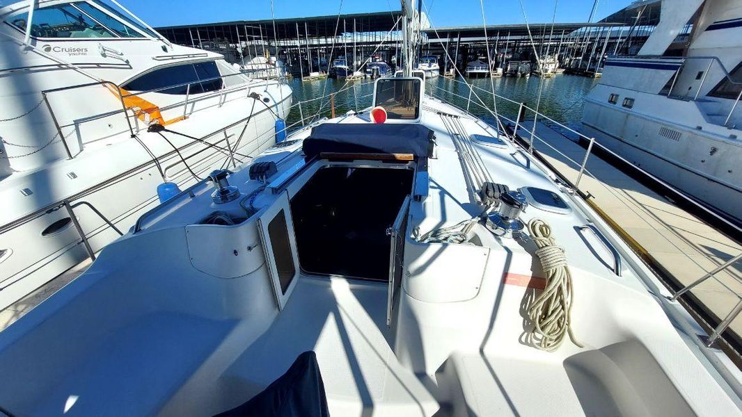 2005 Hunter 41