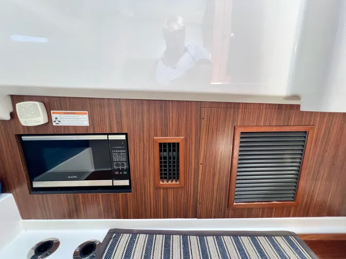 Oh Shelia Yacht Photos Pics 