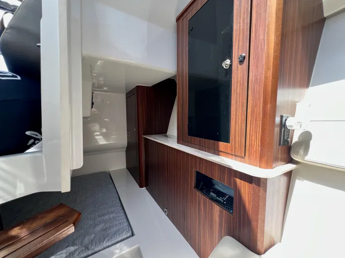 Oh Shelia Yacht Photos Pics 