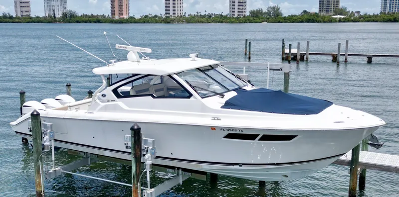 Oh Shelia Yacht Photos Pics 