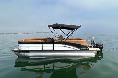 Harris Cruiser 230