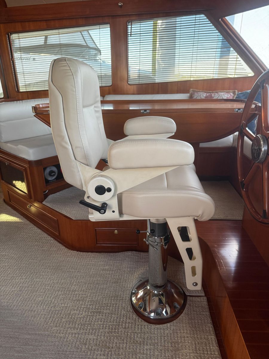 2002 Marlow 65 