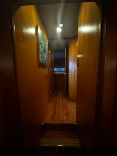 Damn Nancy Yacht Photos Pics Companionway Looking Forward