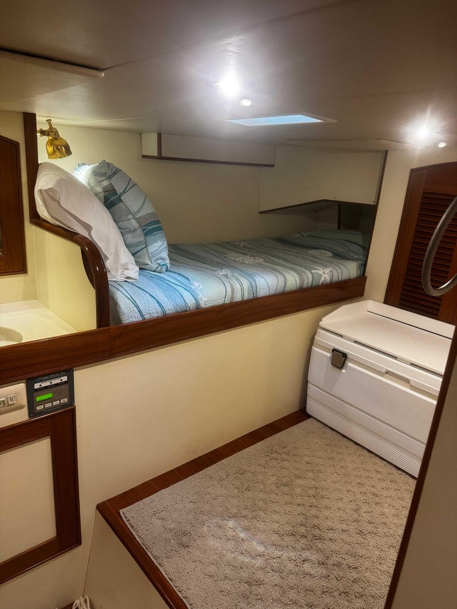 2002 Marlow 65 
