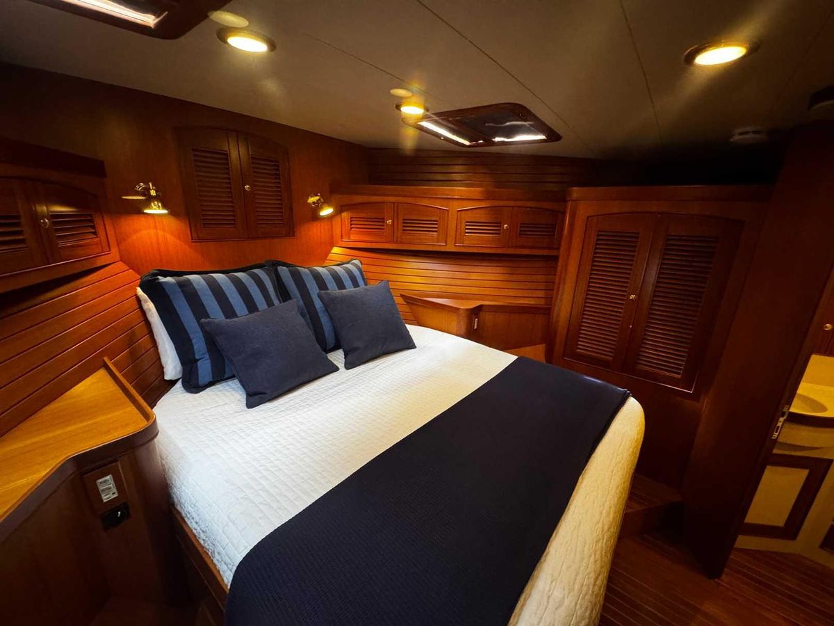 2002 Marlow 65 