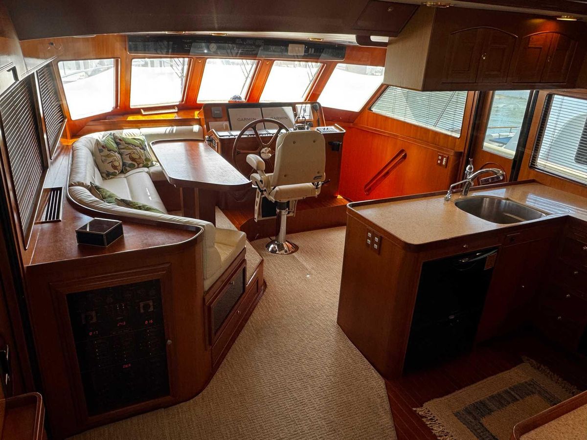 2002 Marlow 65 